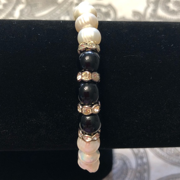 ⬇️🌴5 for $20🌴 Fresh water pearl imitation - Picture 2 of 4